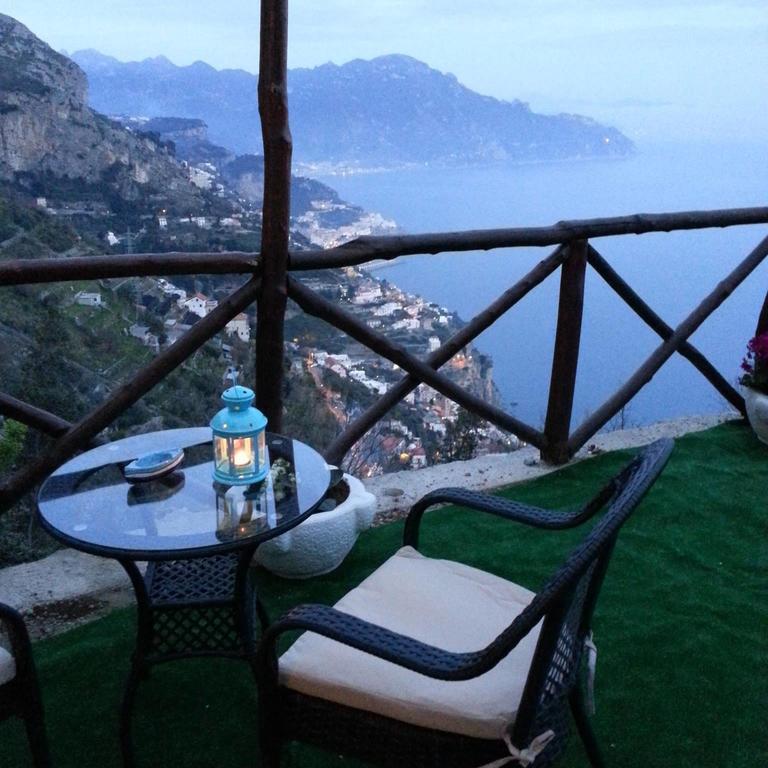 La Casetta Nel Bosco, Amalfi Eksteriør billede